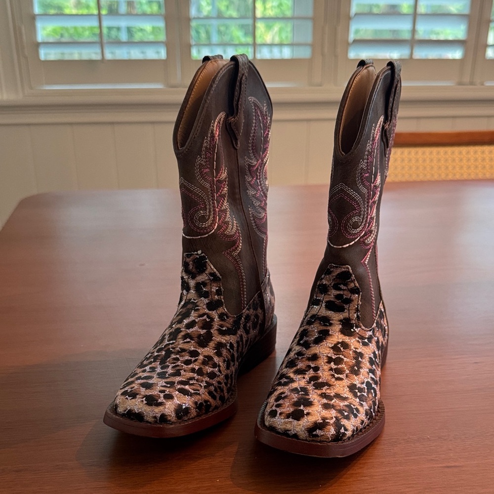 Roper Leopard Print Kids Boots with Pink Stitching